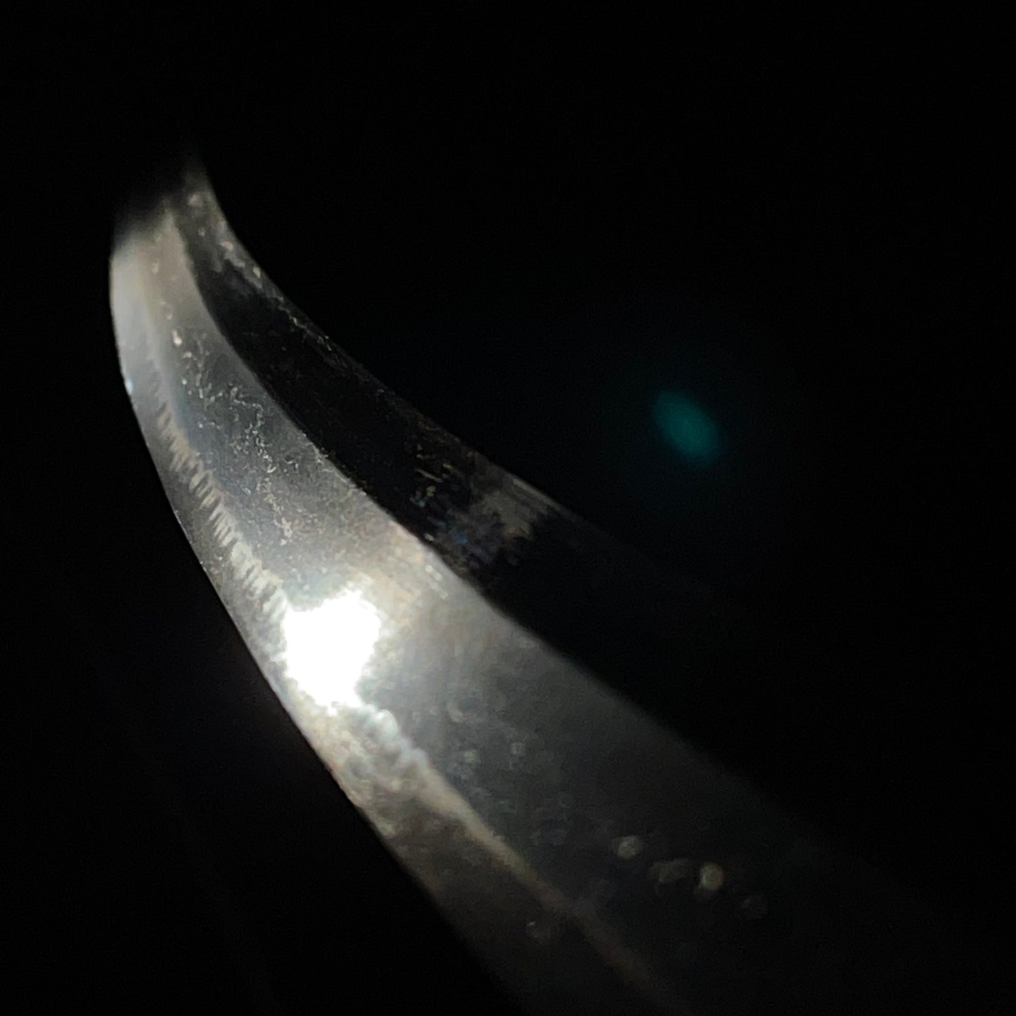 Type98 GUNTO 九八式軍刀, Kuniyasu 国泰 signed, Family crest included, with Tassel