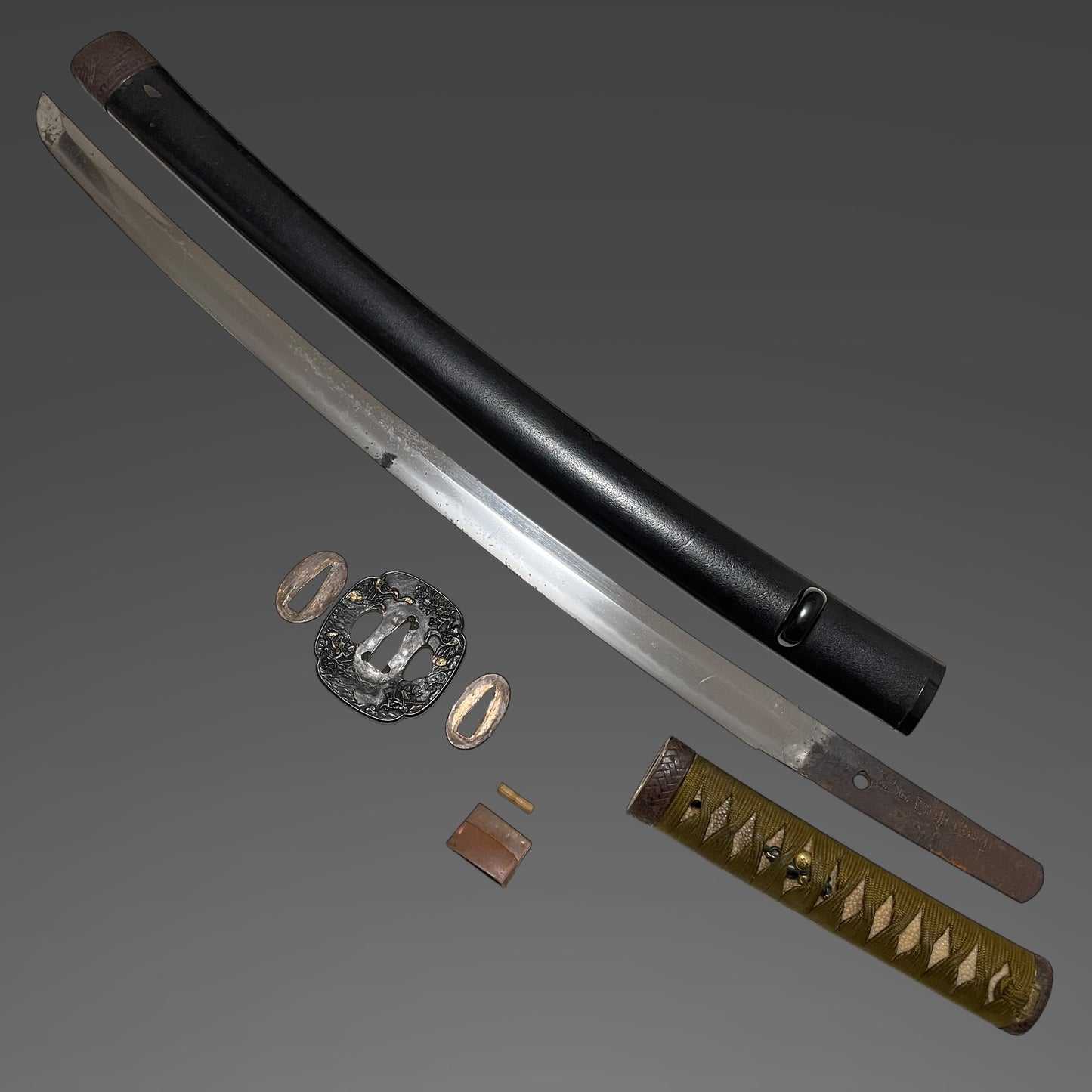 Hizenkokuju Tadayoshi 肥前国住忠吉 signed WAKIZASHI, Moth Large Kojiri, Edo period