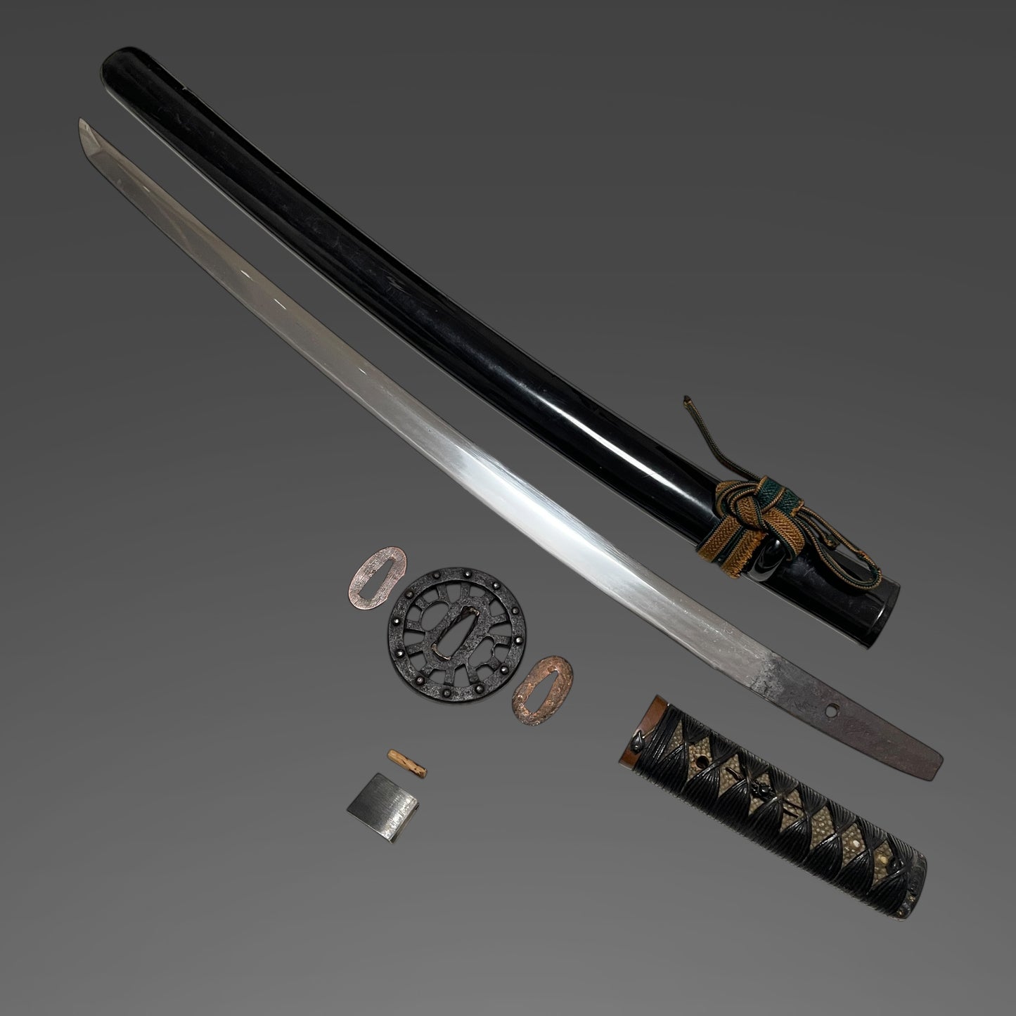 High-grade Fittings WAKIZASHI, Spider Menuki, Owl Fuchi, Edo period mumei