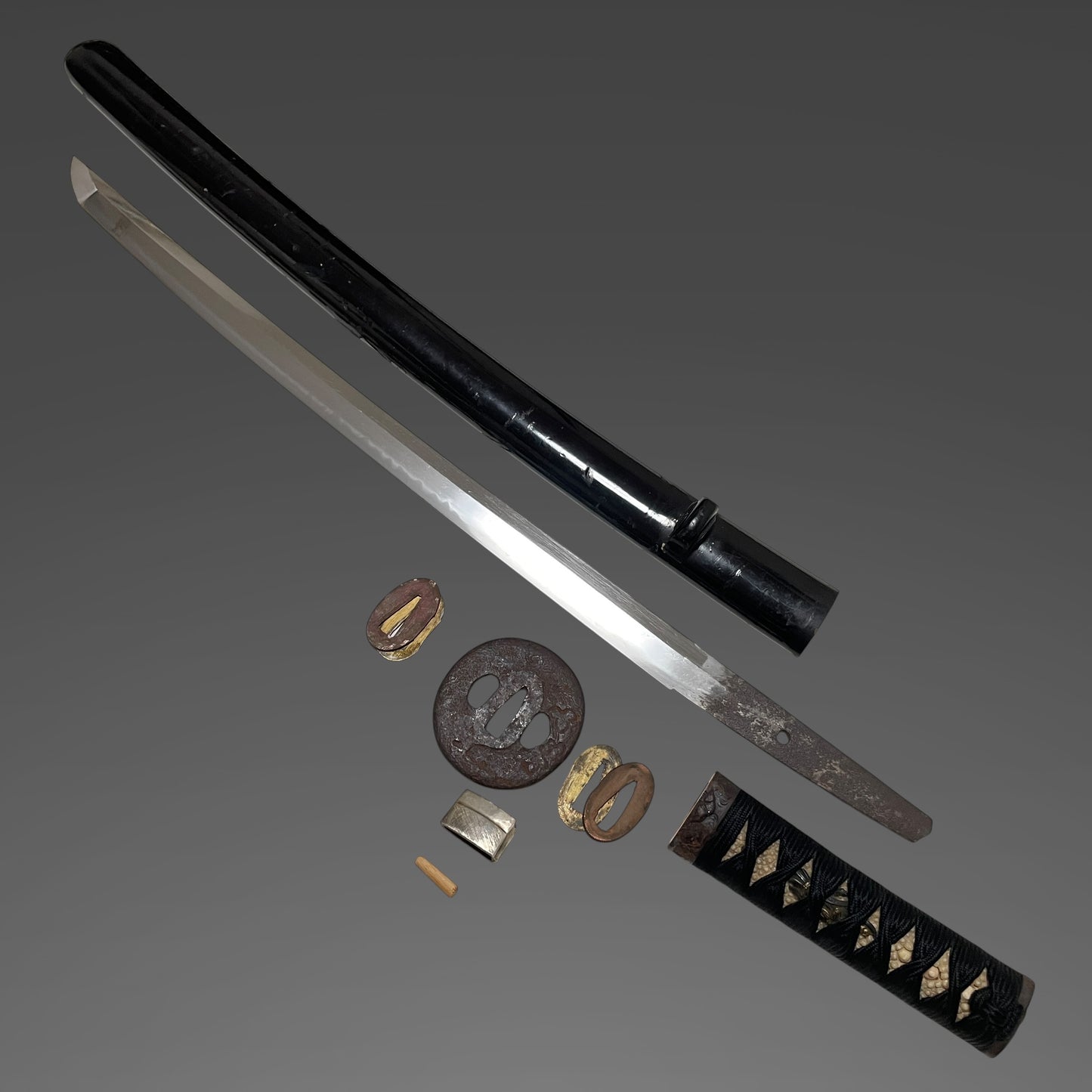 Short Black Wakizashi, Dragon Kashira, Edo period mumei