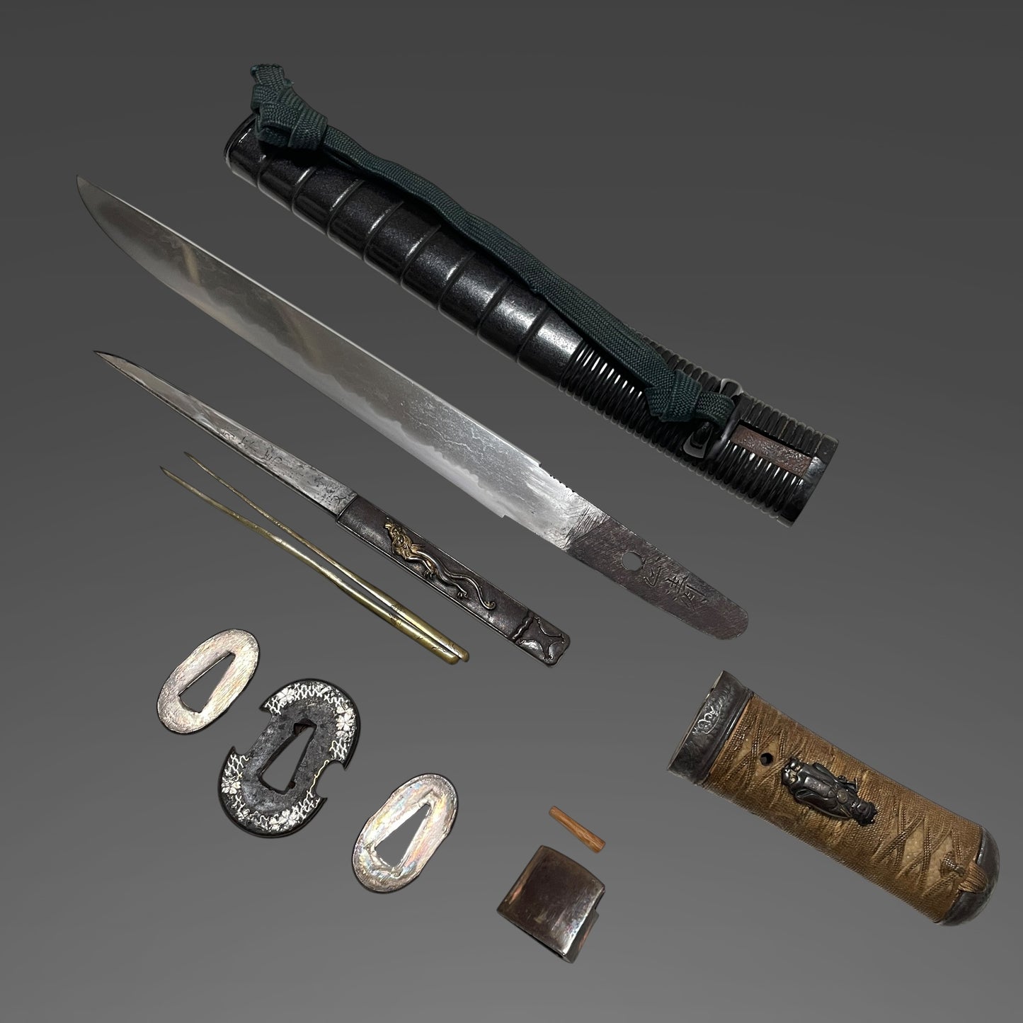YOROIDOSHI 鎧通し TANTO, Masakiyo 正清 signed, Very Thick blade, with Kozuka and Kogai, Edo period