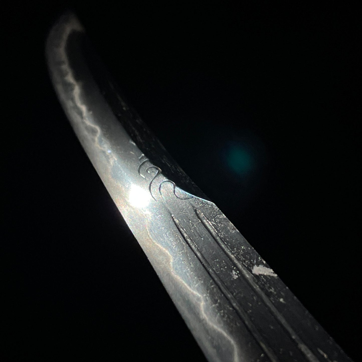 Unokubi-Zukuri 鵜首造 Red TANTO, with Brass KOZUKA, Edo period mumei