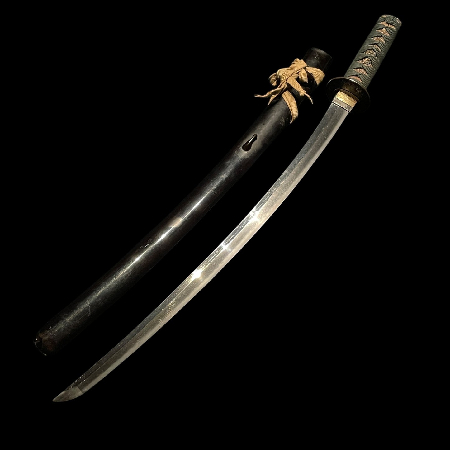 Oozori 大反 WAKIZASHI, Sue-Koto 末古刀, Matsuba 松葉 Fuchikashira, Muromachi period
