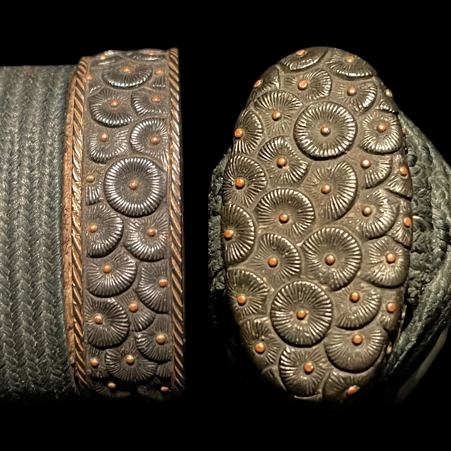 Oozori 大反 WAKIZASHI, Sue-Koto 末古刀, Matsuba 松葉 Fuchikashira, Muromachi period