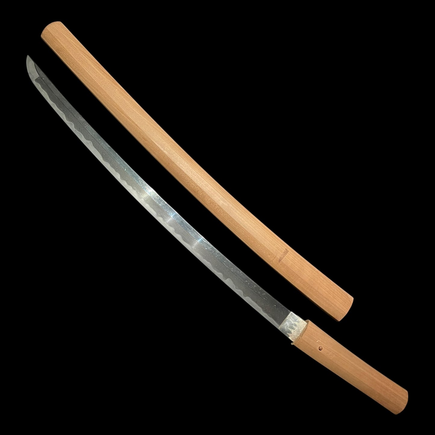Good Jigane Long WAKIZASHI in Shirasaya, Edo period mumei
