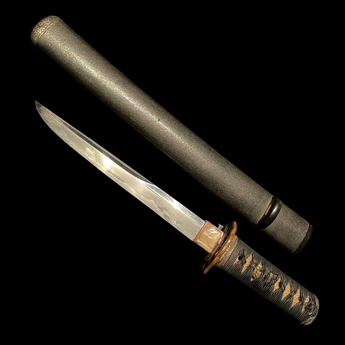 KIKUCHIYARI 菊池槍 Rare style Spear, Moritsugu signed, Silver inlay Fittings