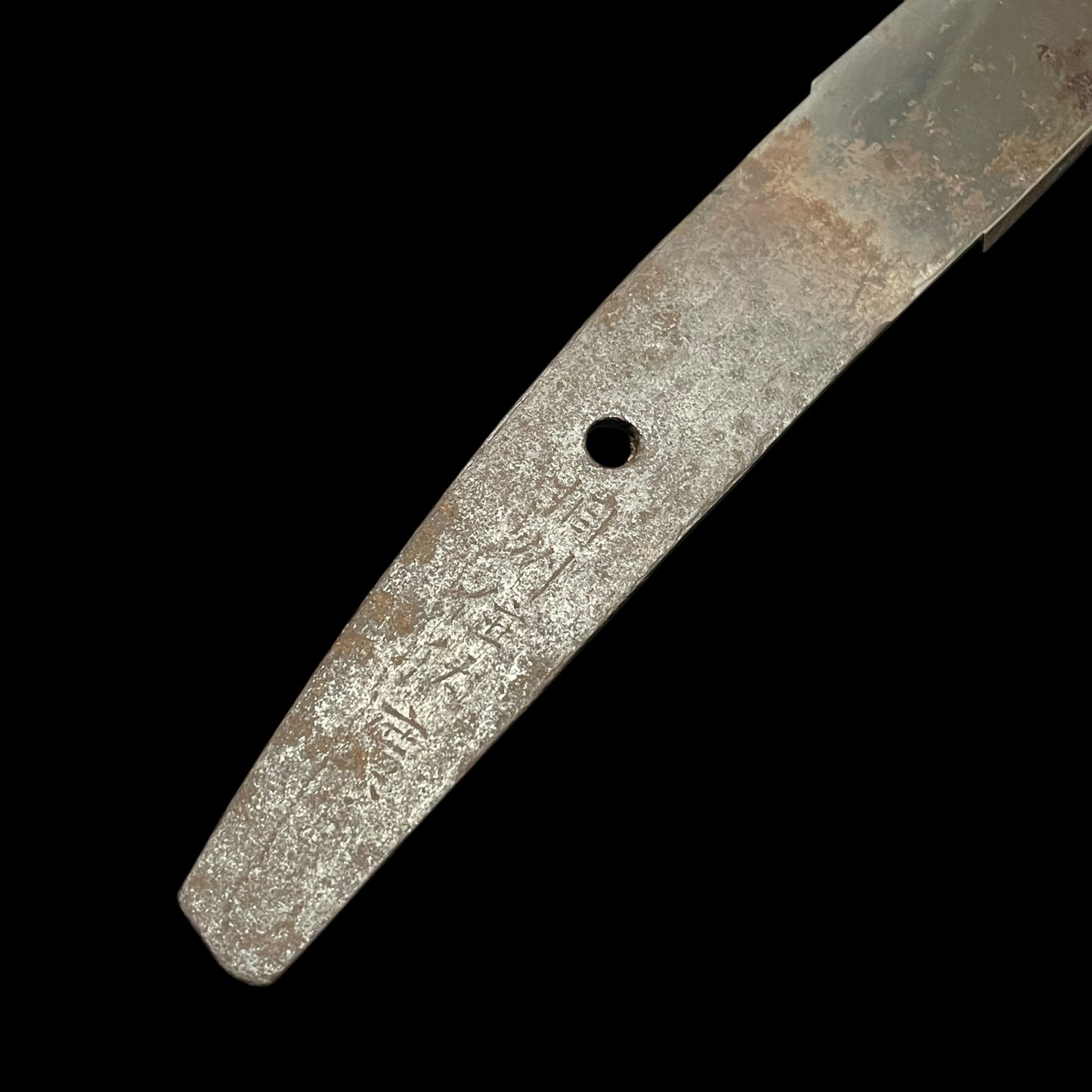 Long Hirazukuri Wakizashi 段平造, Soshu Akihiro 相州秋廣 signed, Muromachi period