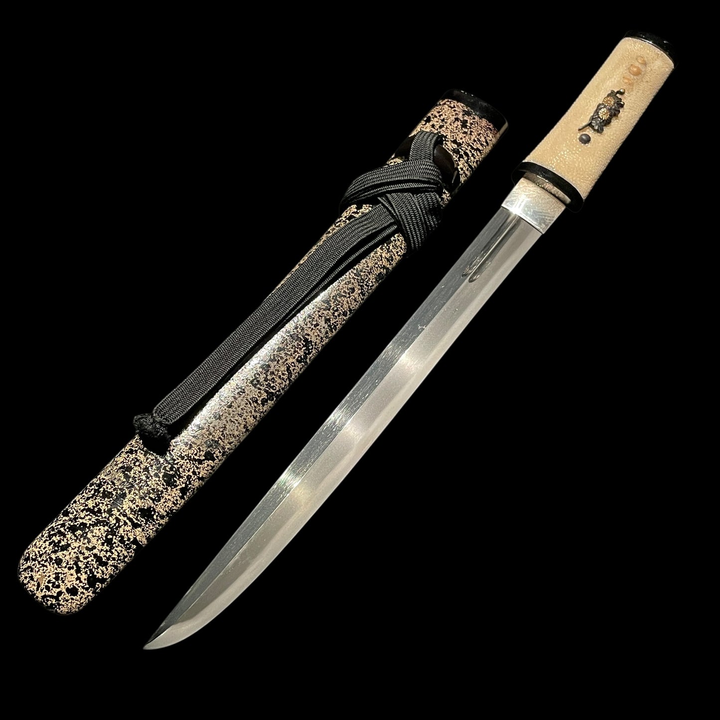 Kawarizukuri-TANTO 変造短刀, Aikuchi Koshirae 合口拵, Edo period mumei