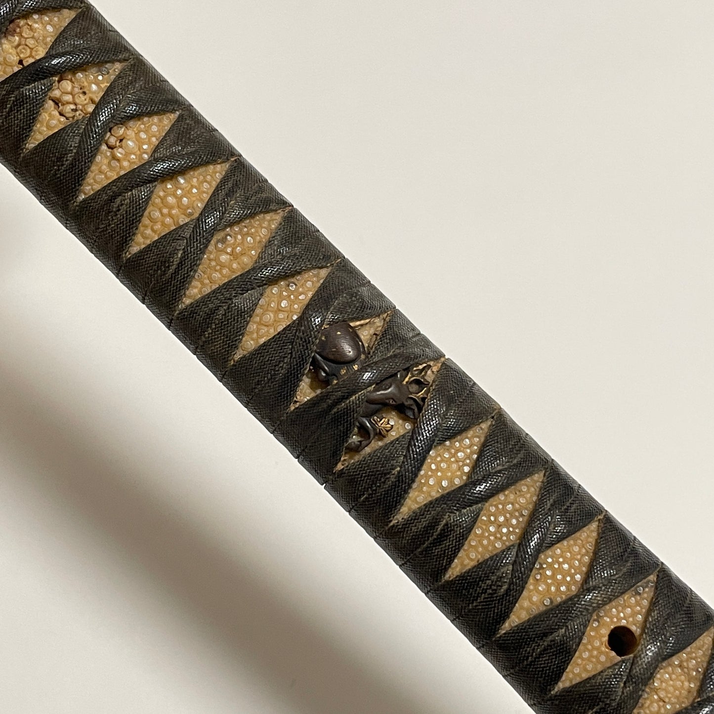 Red KATANA 二ノ九 signed, Deer Menuki, Very Thick Blade, Edo period