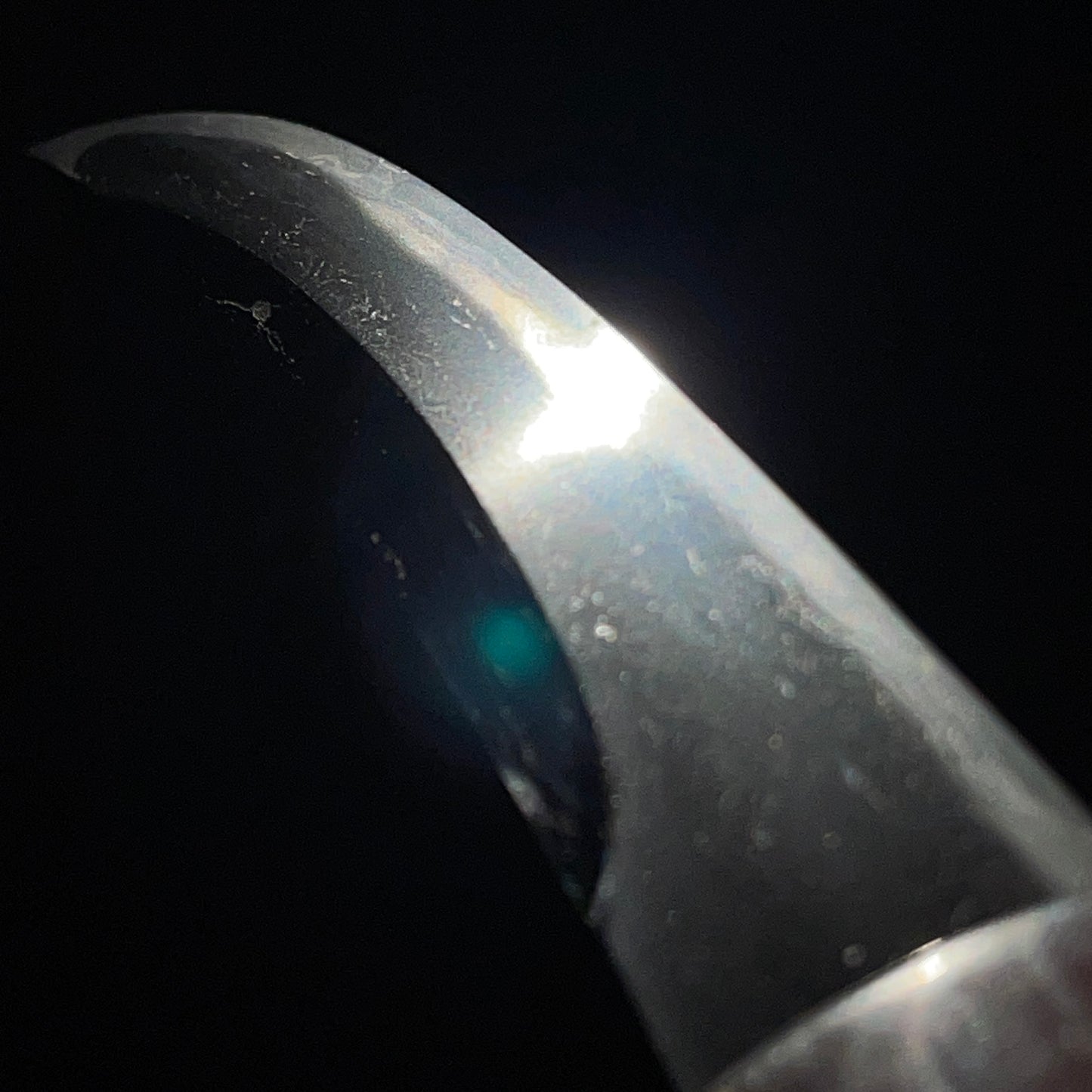 Rare style UNOKUBI 鵜首 TANTO, with Shirasaya, Edo period mumei