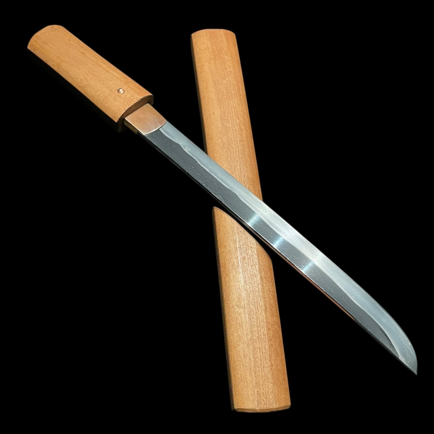 Rare style KATAHIRA-ZUKURI 片平造 TANTO, Edo period mumei