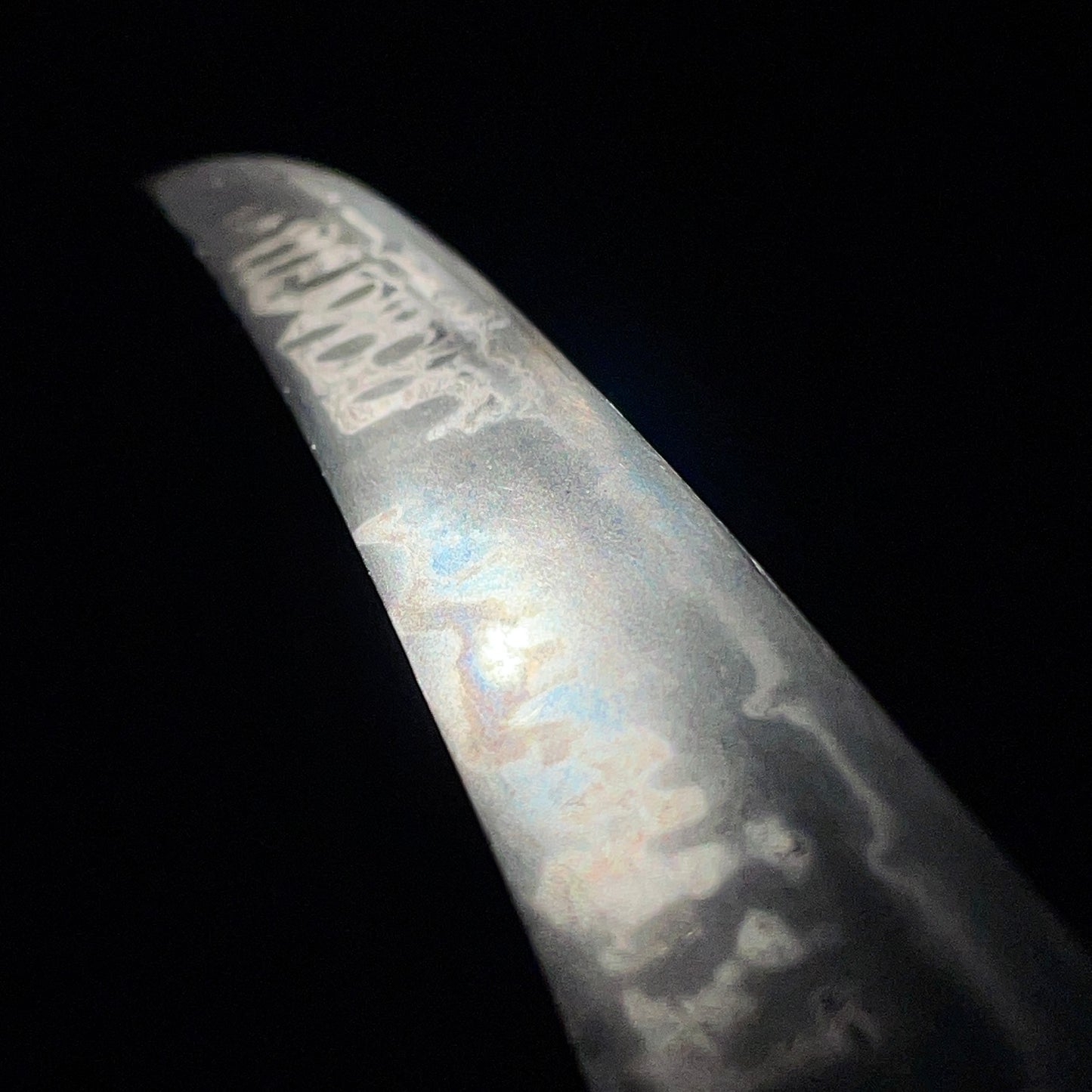 HITATSURA 皆焼 TANTO, Daruma Kashira, Signed Tsuba, Copper Fittings with Kozuka