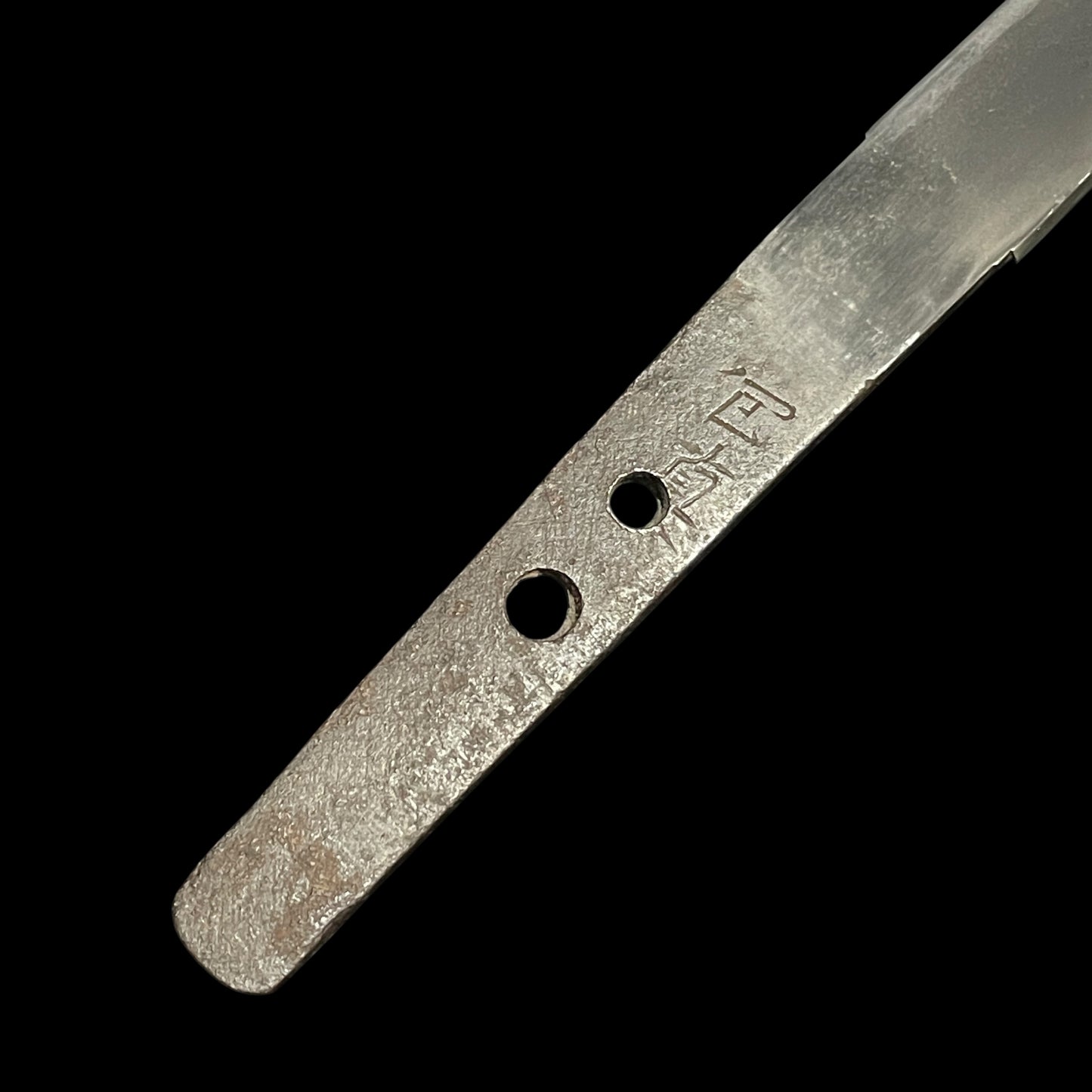 Red TANTO, 包真 Kanezane signed, Guribori 倶利彫 Fuchikashira, Muromachi period