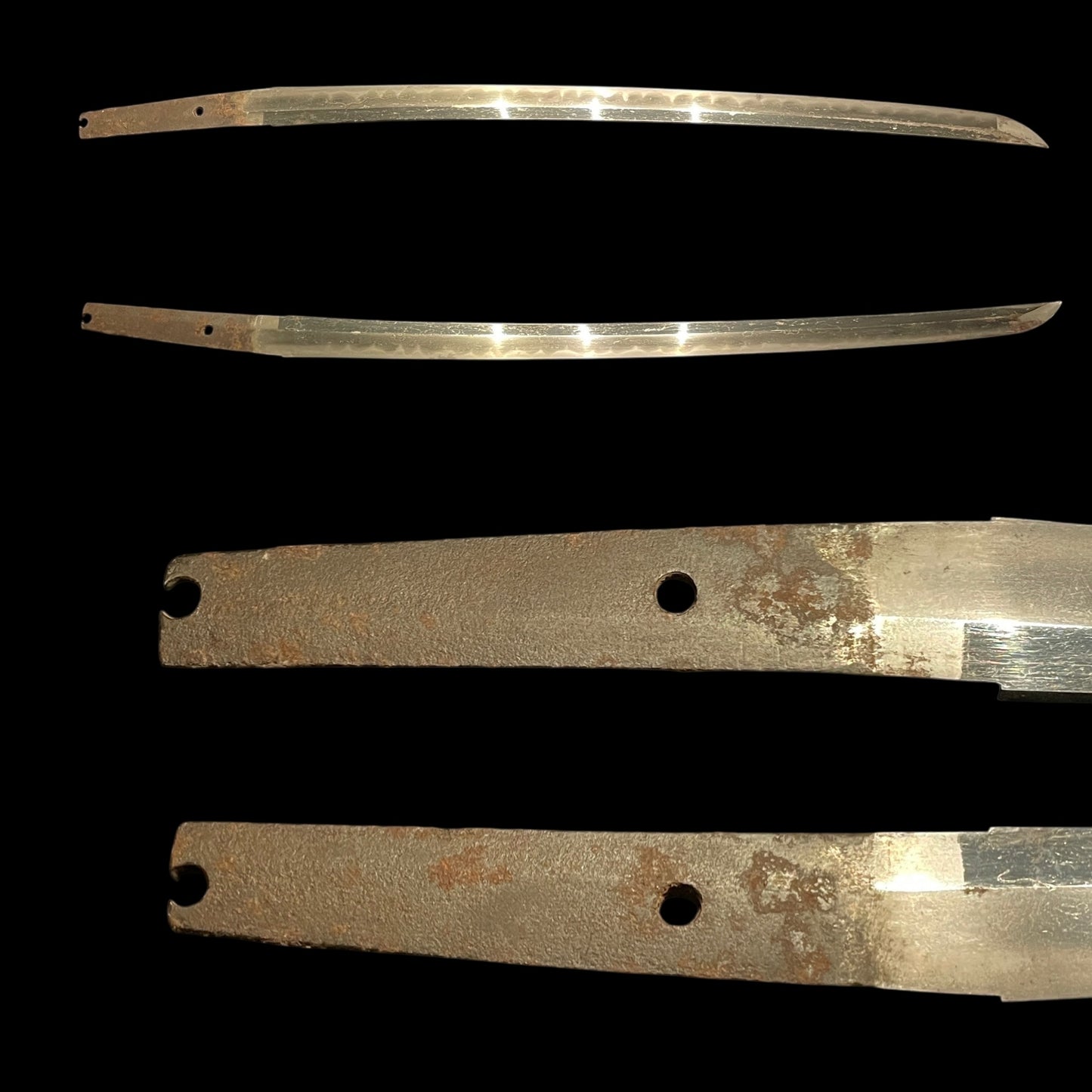 Handachi Koshirae 半太刀拵 Long WAKIZASHI, Iron Fittings, Edo period mumei