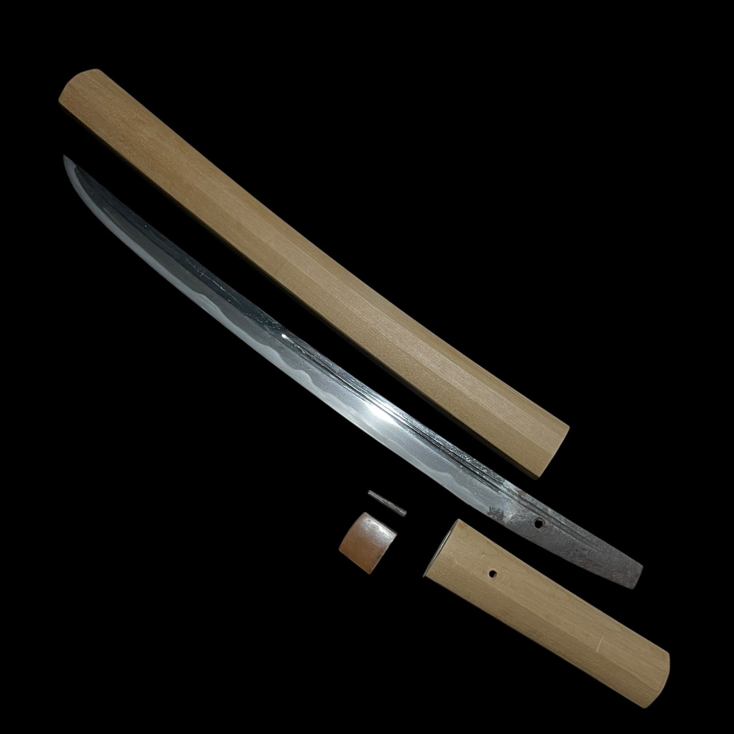 Shobuzukuri Wakizashi 菖蒲造脇差 in Shirasaya, Muromachi period mumei