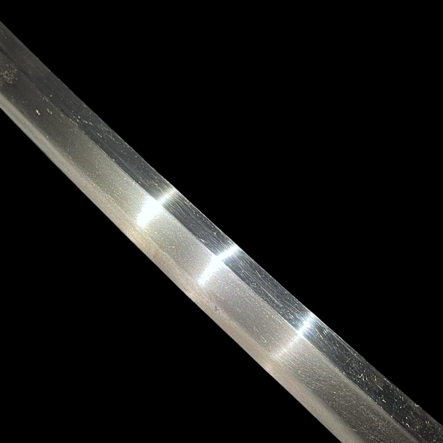 Yamato School 大和伝, Sue Tegai 末手掻 KATANA, Sukashi-Tsuba, Muromachi Period