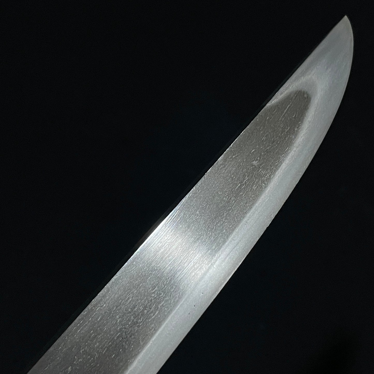 Red Tanto with Kozuka, Mouse Menuki, Masame-Hada 柾目肌 Edo period mumei