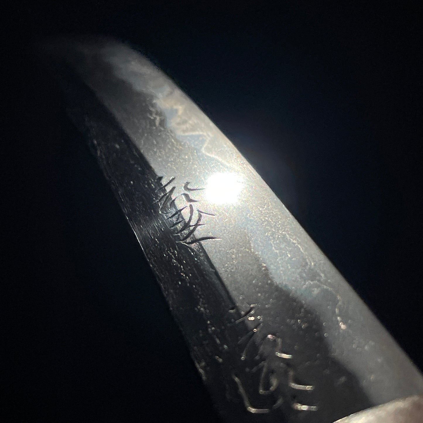 HORIMONO Red Tanto, 八幡武大神 梵字, Shakudo Dragon Menuki, Edo period mumei