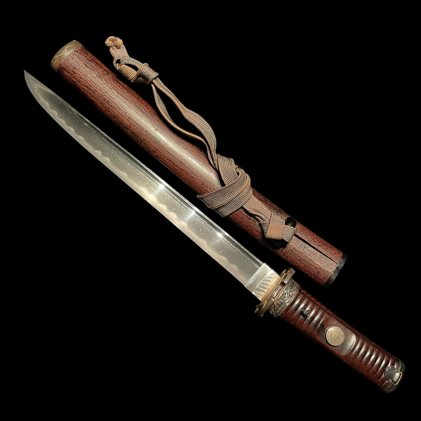 Bizenkoku Tomomitsu 備前國友光 signed TANTO, Yoshioka 吉岡 style Shakudo TSUBA