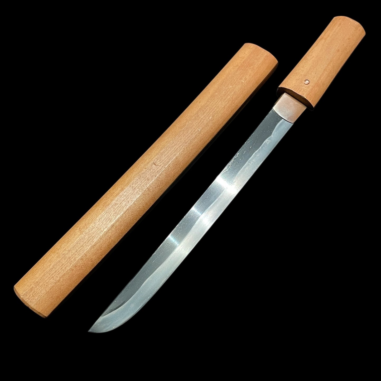 Rare style KATAHIRA-ZUKURI 片平造 TANTO, Edo period mumei