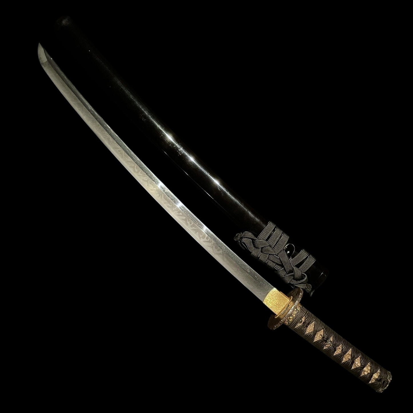 HITATSURA 皆焼 Yasuhiro signed Long WAKIZASHI, 江州彦根住藻柄子宗典 signed Fuchi