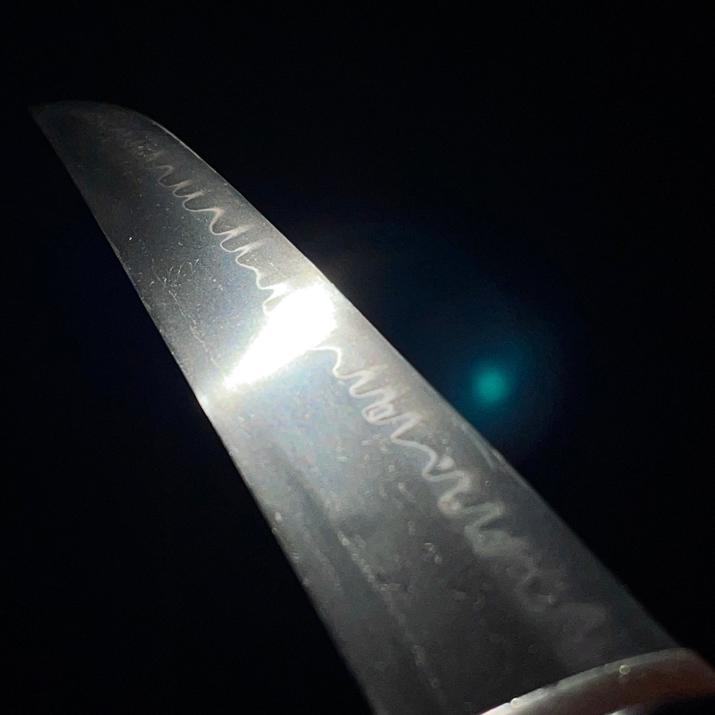 Red TANTO with KOZUKA, Gunome Hamon Thick Blade, Edo period mumei