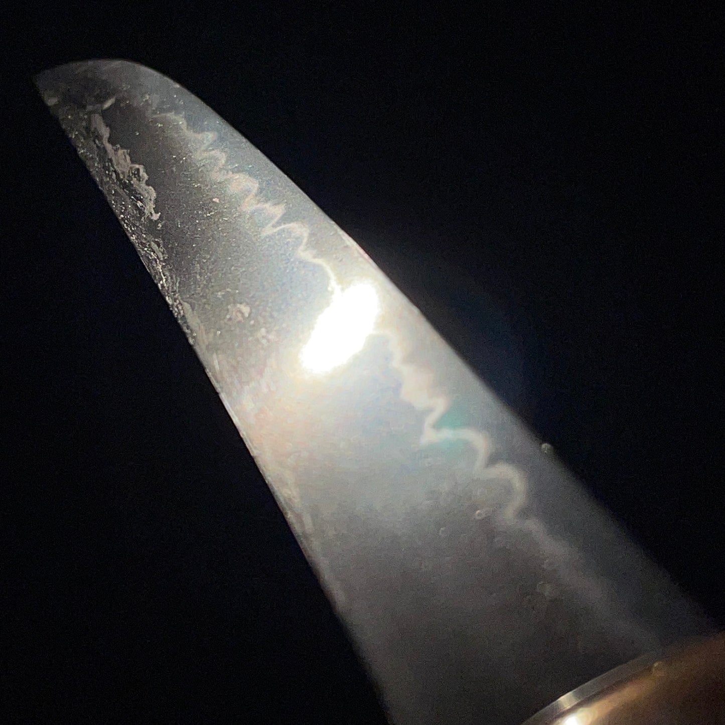 Hirazukuri Red TANTO, Yodomeisho 淀名所 Fuchikashira, with Shirasaya