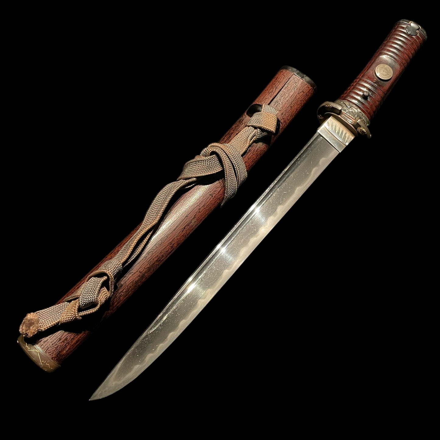 Bizenkoku Tomomitsu 備前國友光 signed TANTO, Yoshioka 吉岡 style Shakudo TSUBA