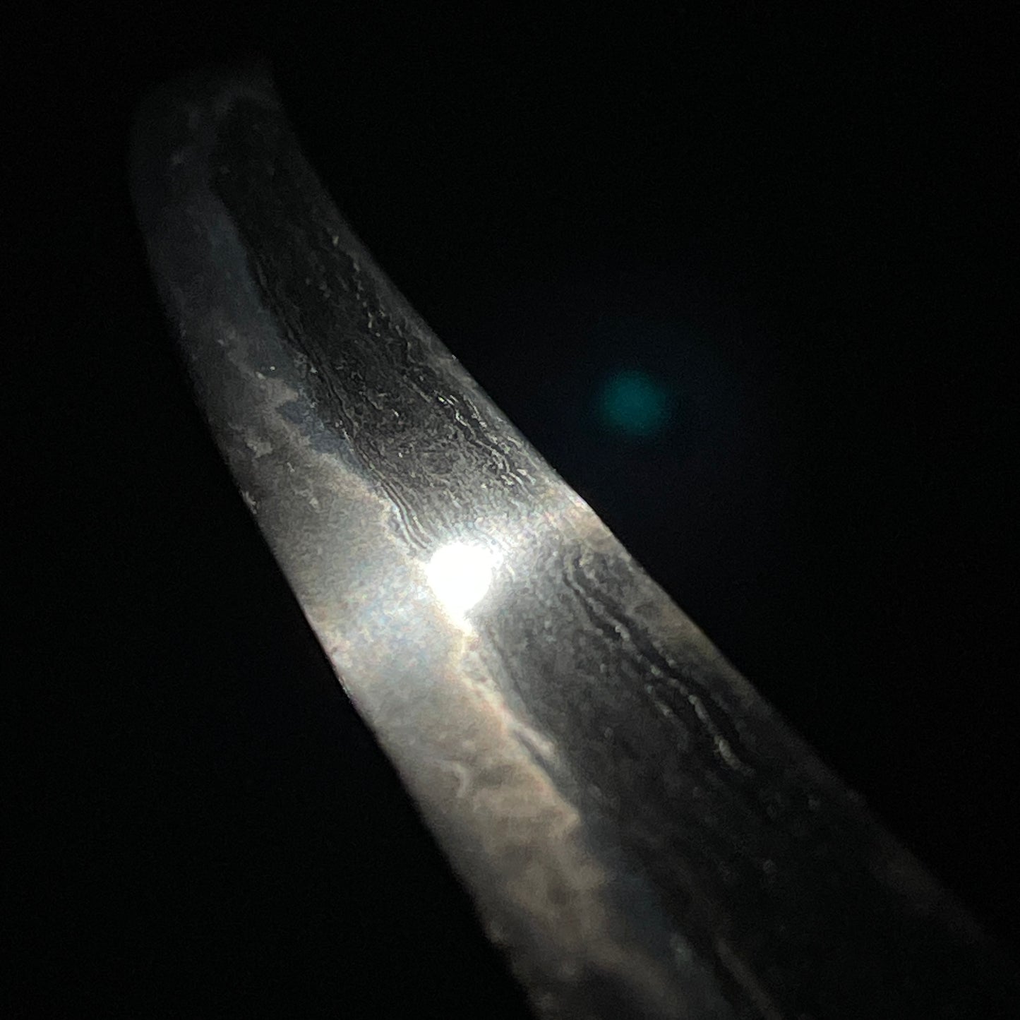 KATAHIRAZUKURI 片平造 Sunnobi-TANTO 寸延短刀, Masamehada 柾目肌, Copper Fittings