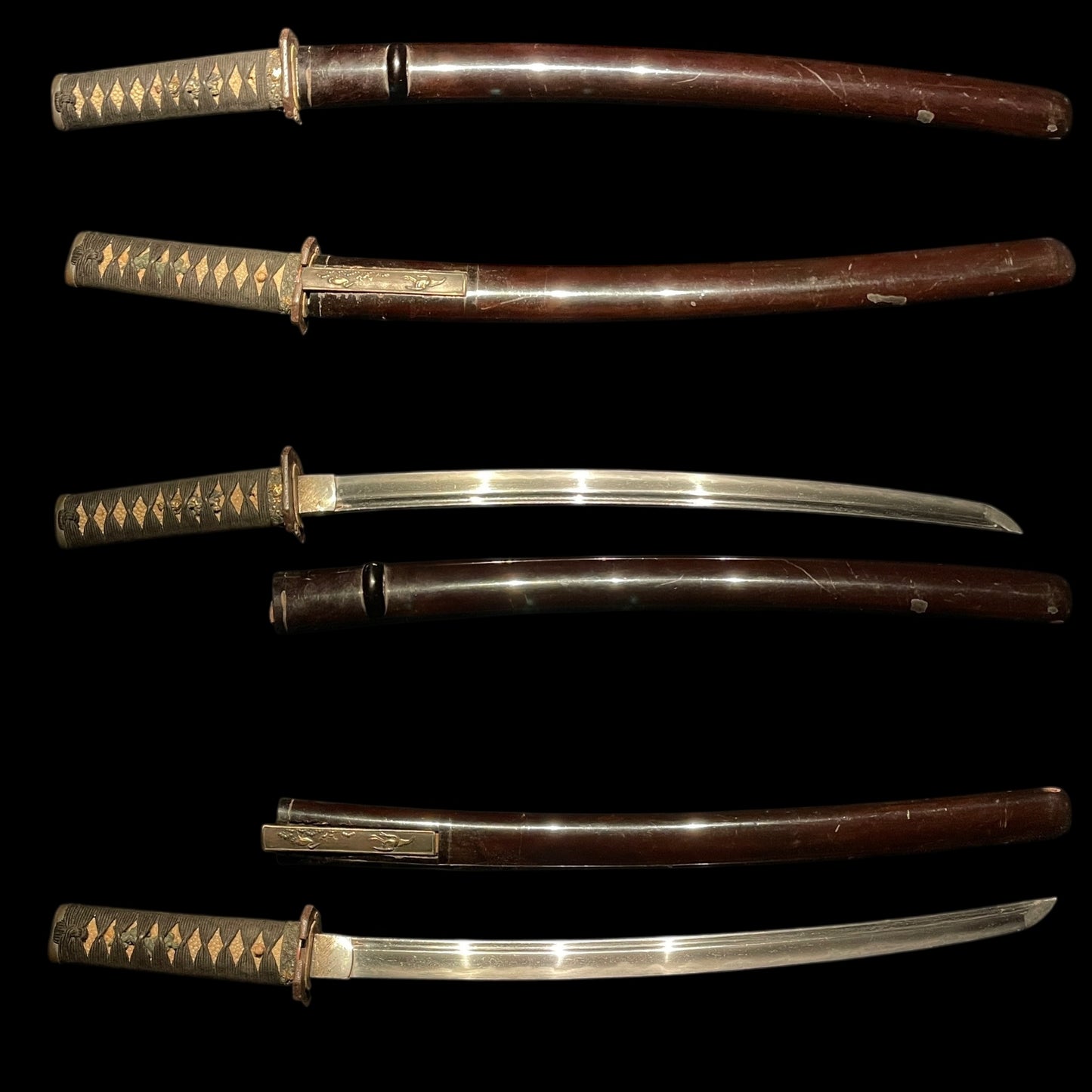 Kakinagashi-Hi 掻き流し樋 Short WAKIZASHI, Plum tsuba and Waterfowl Kozuka