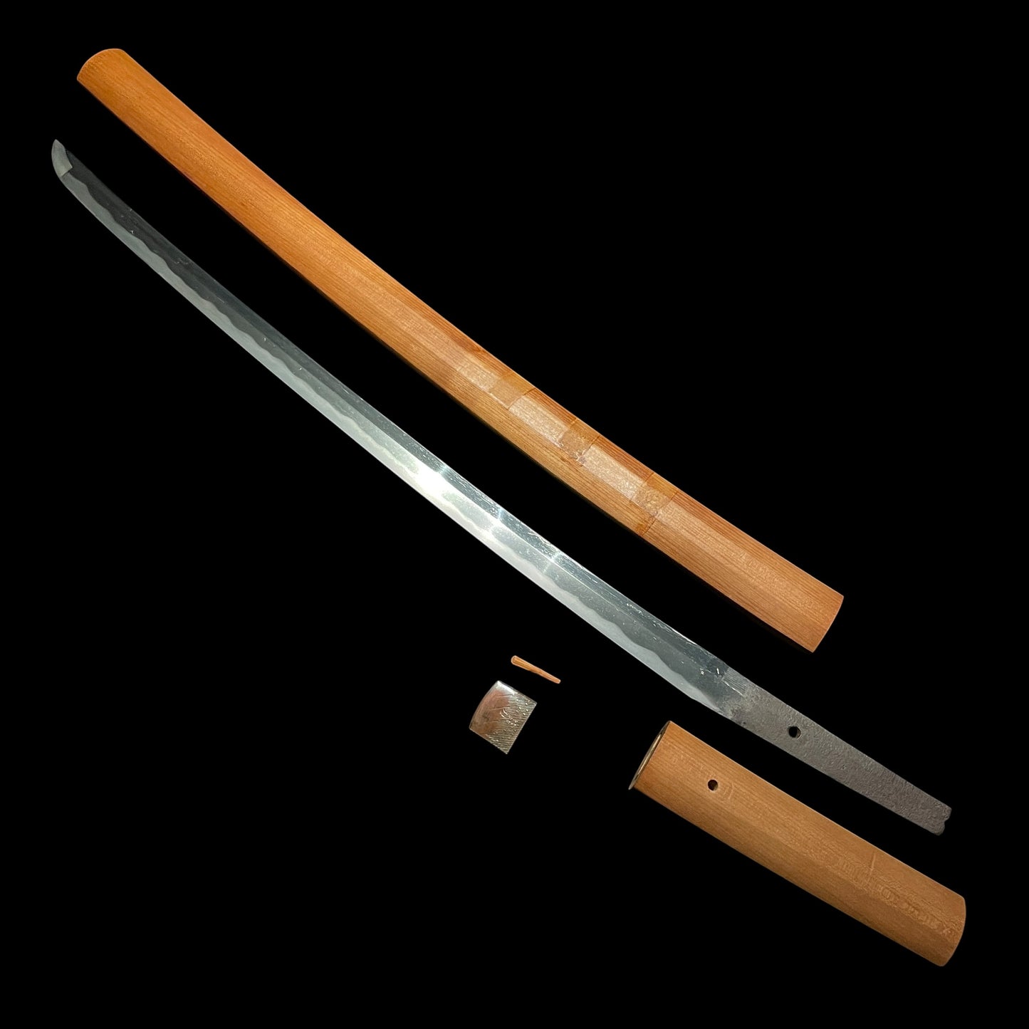 Gunome-Hamon Long Wakizashi in Shirasaya, Edo period mumei