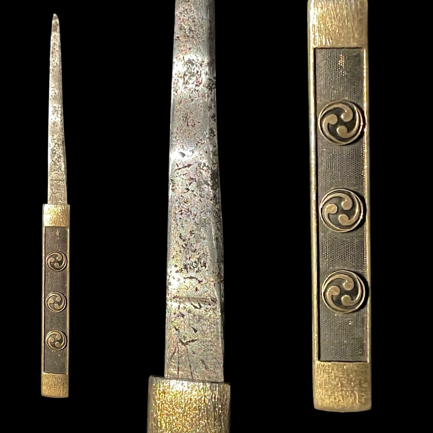 Wakizashi in Koshirae, with Kozuka and Shirasaya, Edo period mumei
