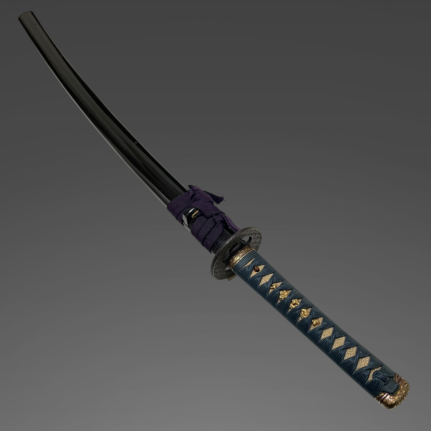 Dragon HORIMONO KATANA, Harimadaijo Fuijwara Kiyomitsu 播磨大掾藤原清光 signed, High-grade Fittings