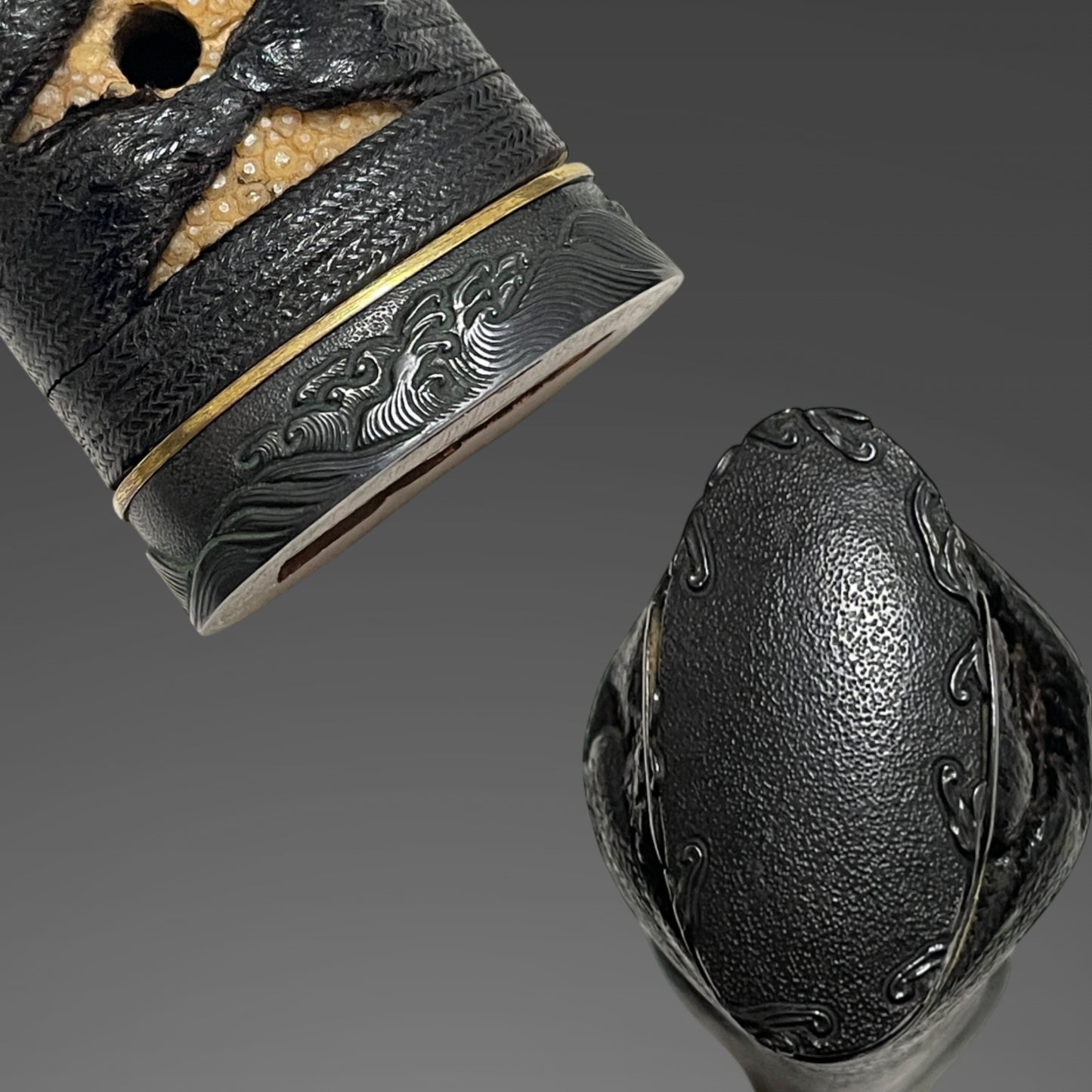 Echizen-Seki 越前関 WAKIZASHI, Signed Dragon Tsuba, with Kozuka, Early Edo period