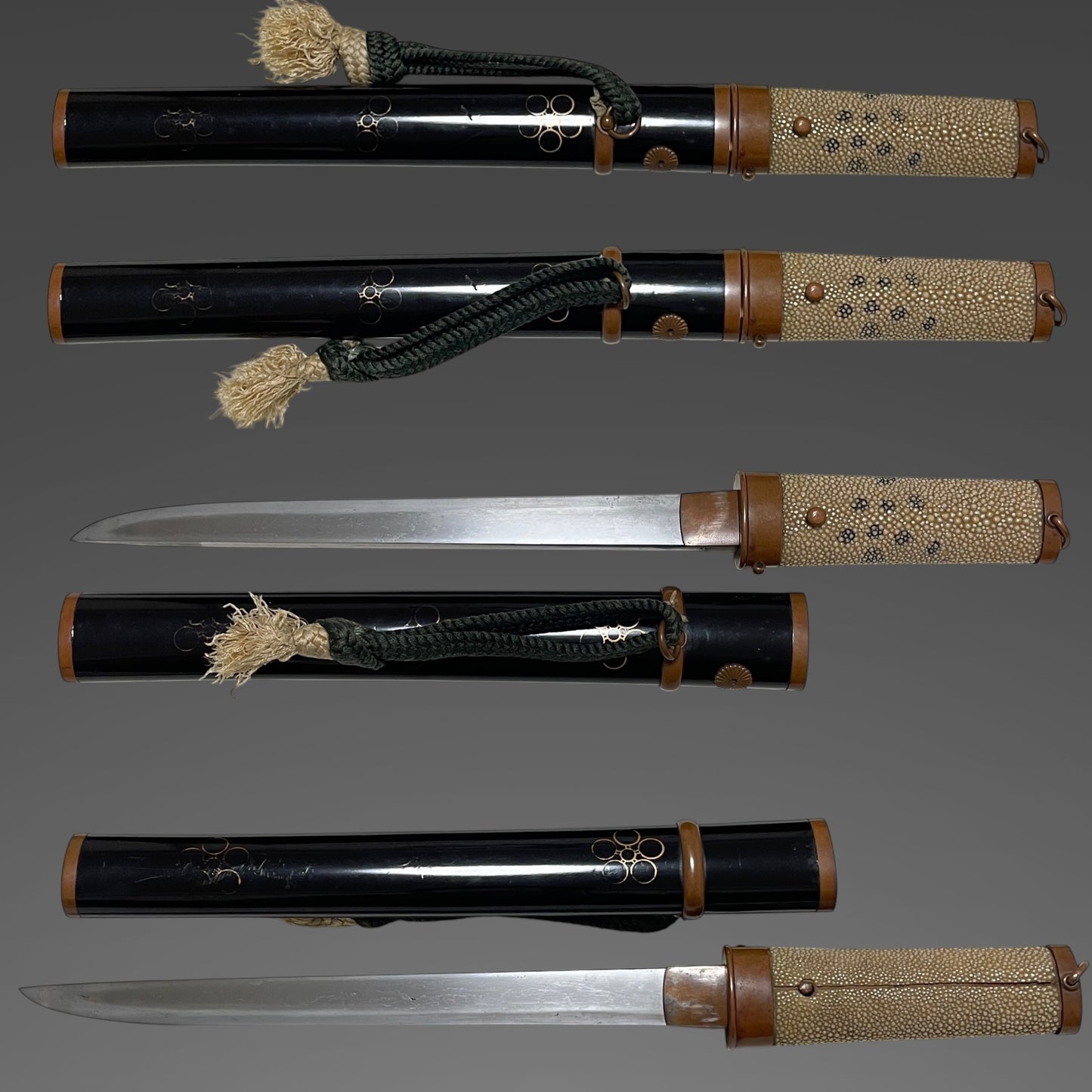 Yoroidoshi 鎧通し TANTO, Nobufusa 信房 signed, Thick Blade, Copper Fittings, Muromachi period