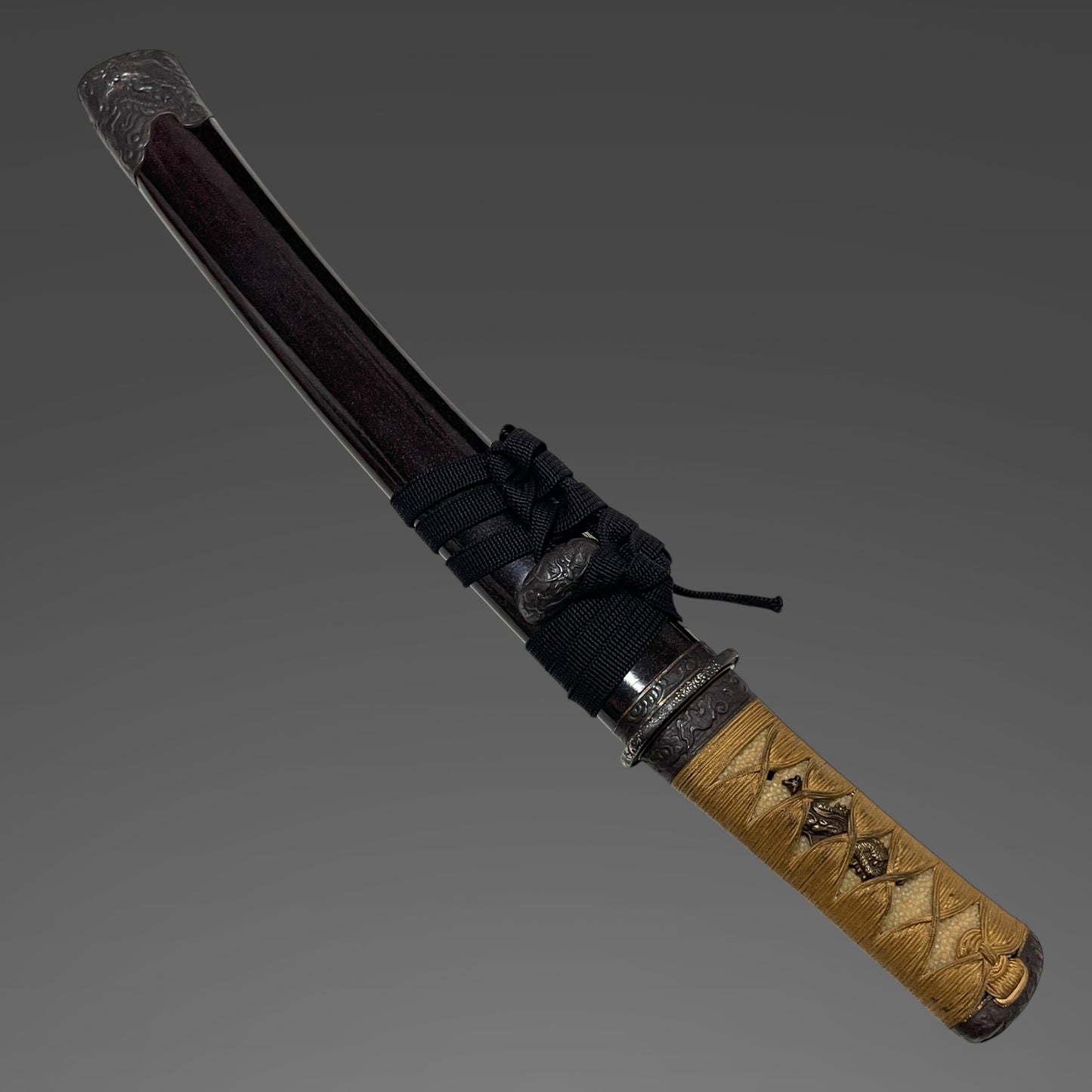 Dragon Fittings Unokubi TANTO, Moritsugu 守次 signed, with Kozuka, Late Edo period