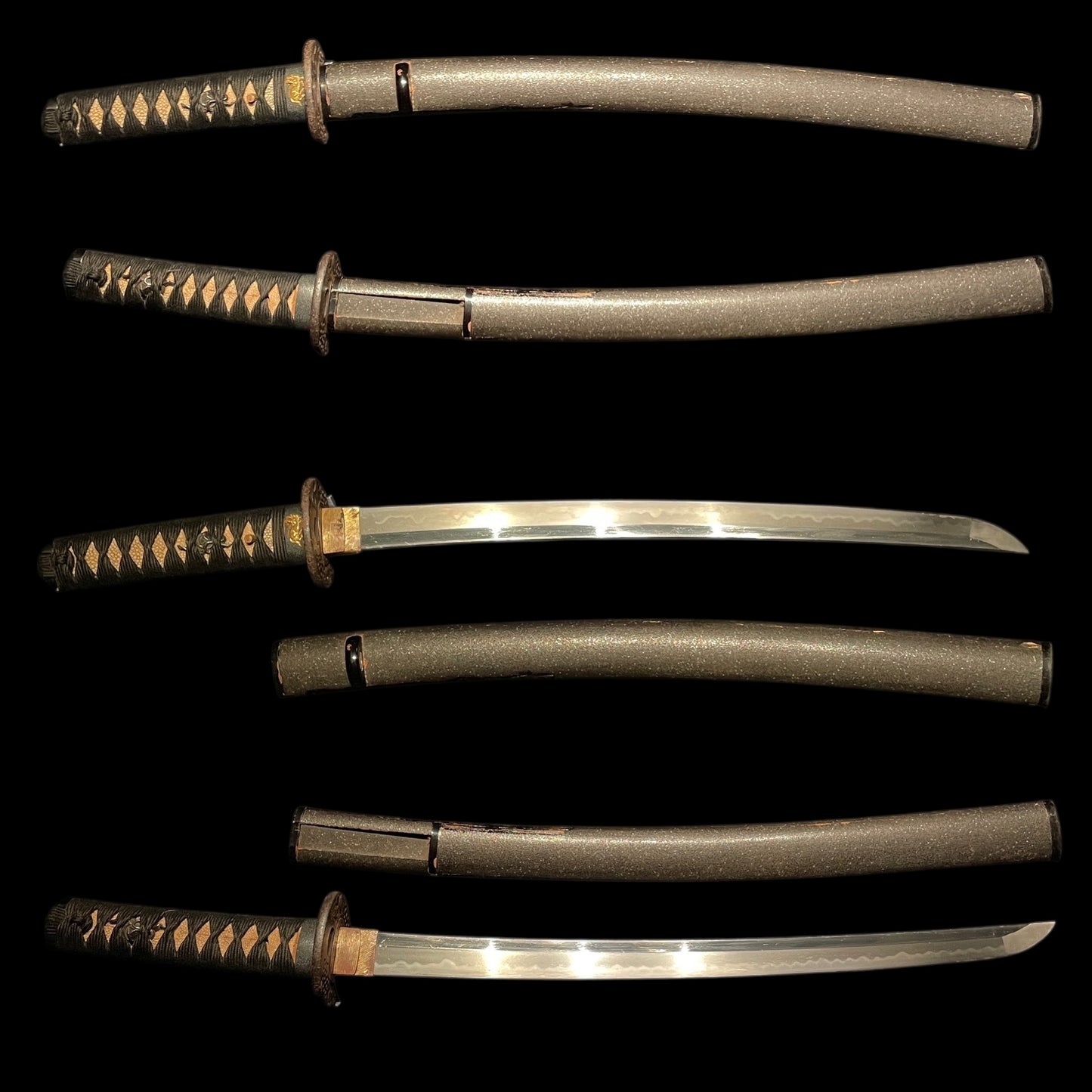 Goat Fuchi and Signed Tsuba WAKIZASHI, Tsuzumi 鼓 Menuki, Edo period mumei