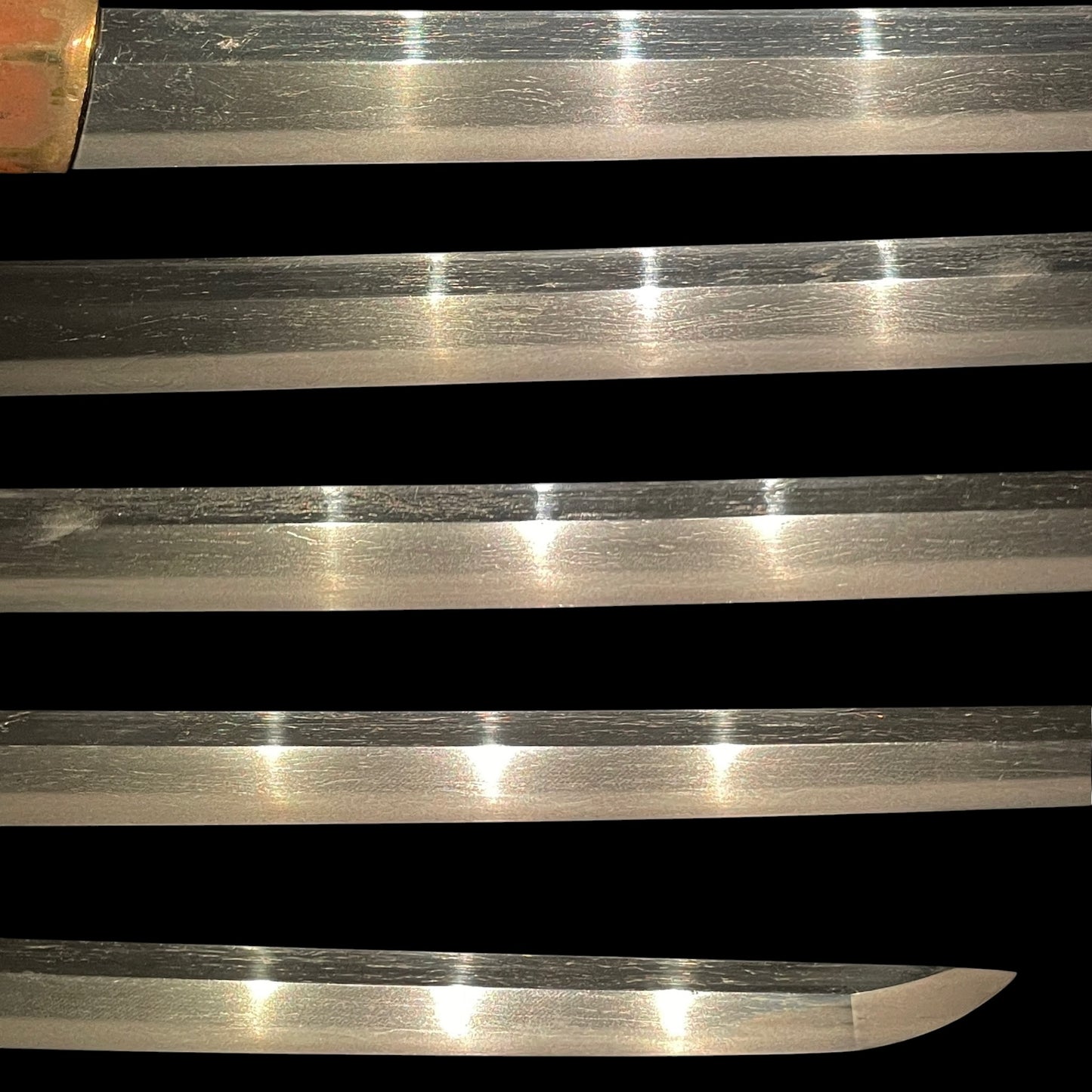 Masamehada 柾目肌 Long Wakizashi, Yamato School, Muromahi period mumei