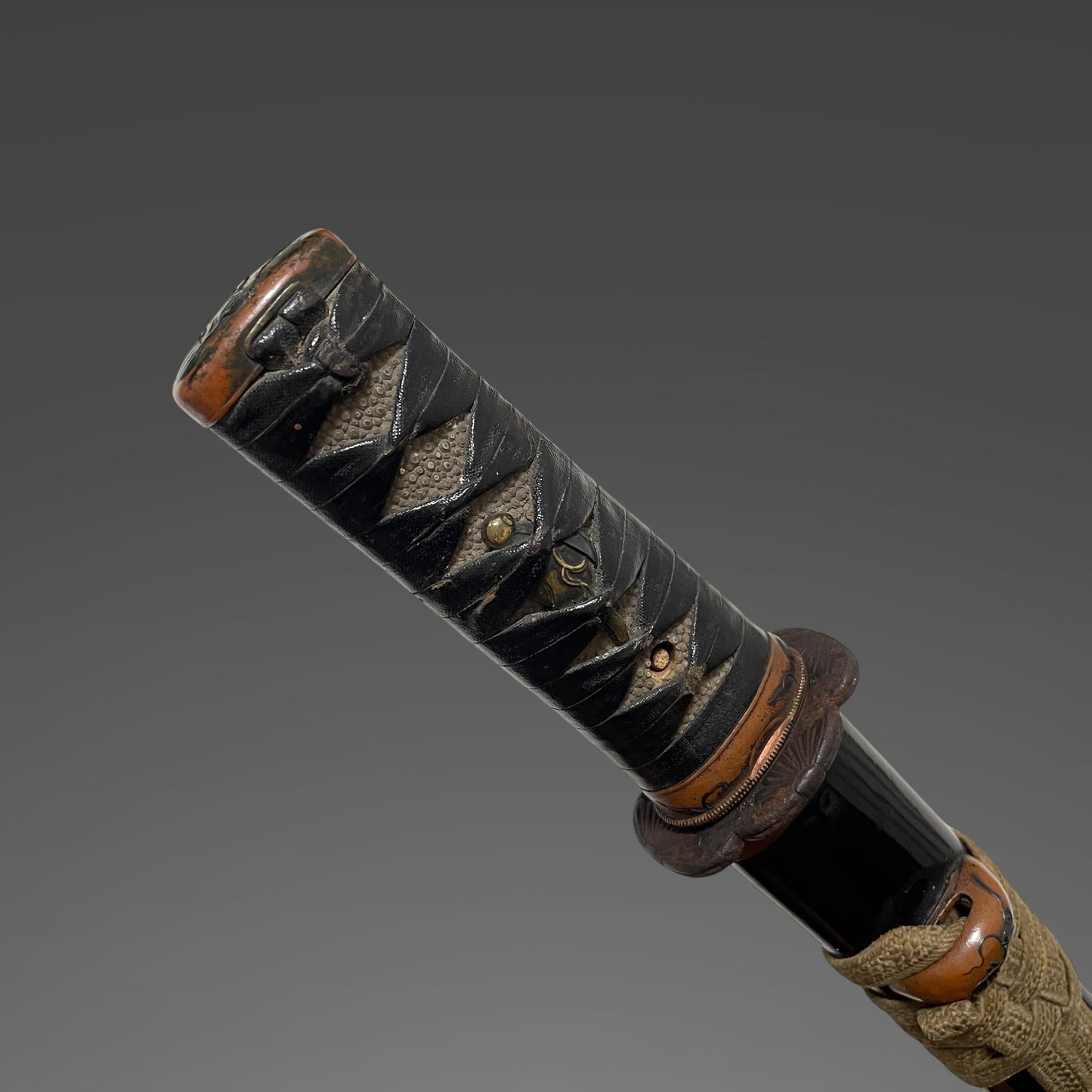 Copper Fittings TANTO, Kanji 漢字 Kozuka, Homarekizu 誉傷, Edo period mumei