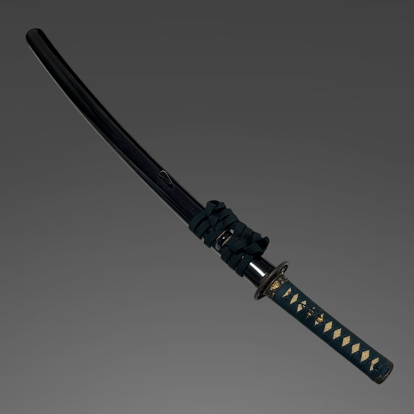 Kanemoto 兼元 signed Long WAKIZASHI, Boar Fuchikashira, Edo period