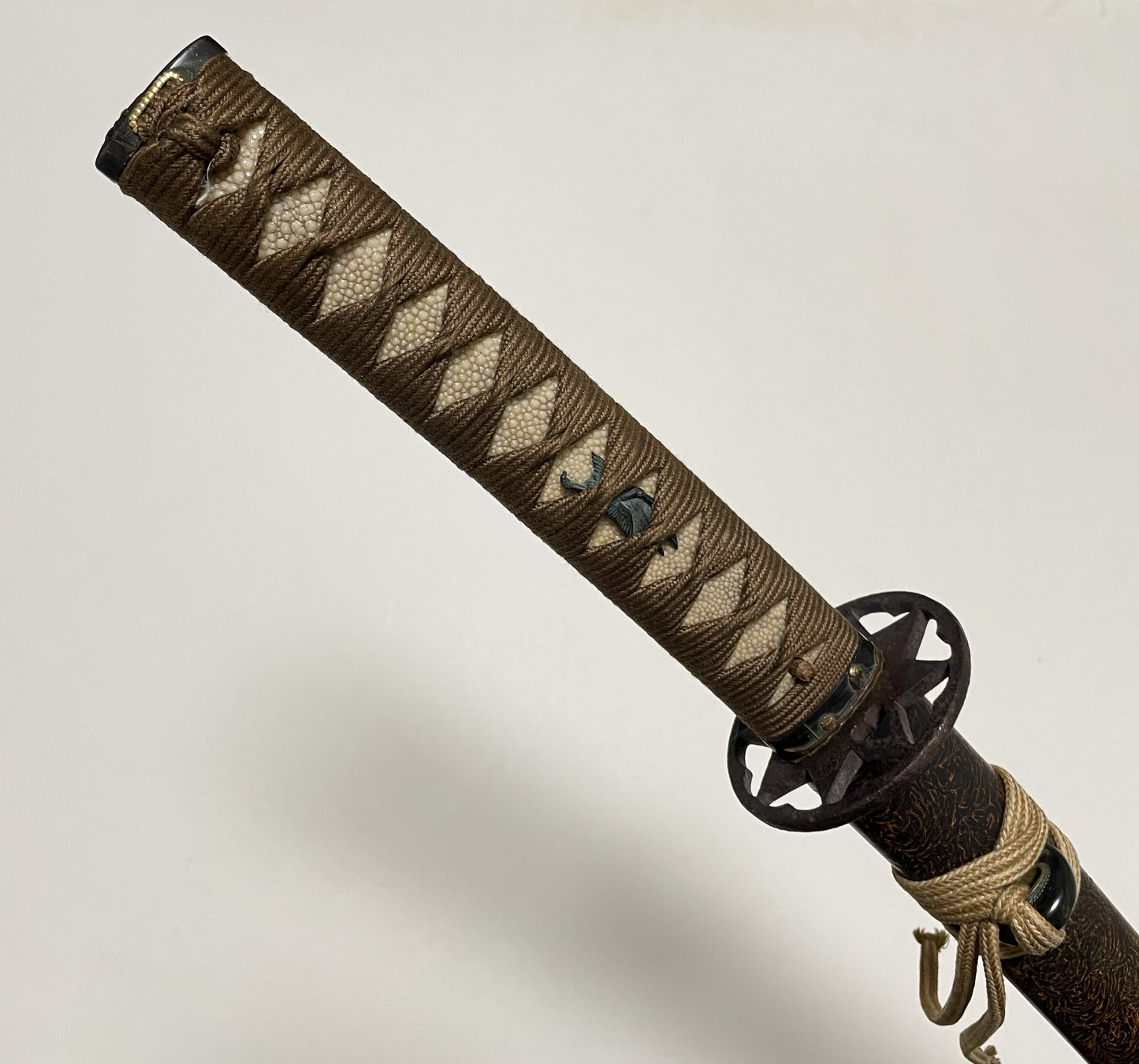 Long Wakizashi, ShibuichiFuchikashira 四分一縁頭, Edo period mumei