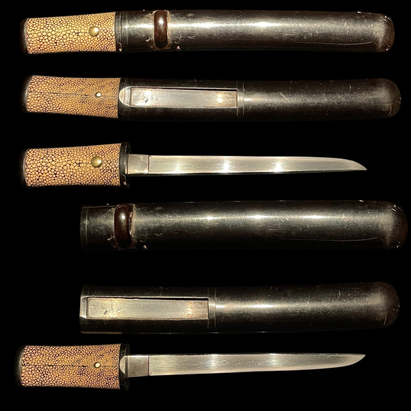 Aikuchi TANTO, Sadamune 貞宗 signed, Masamehada 柾目肌, Muromachi period