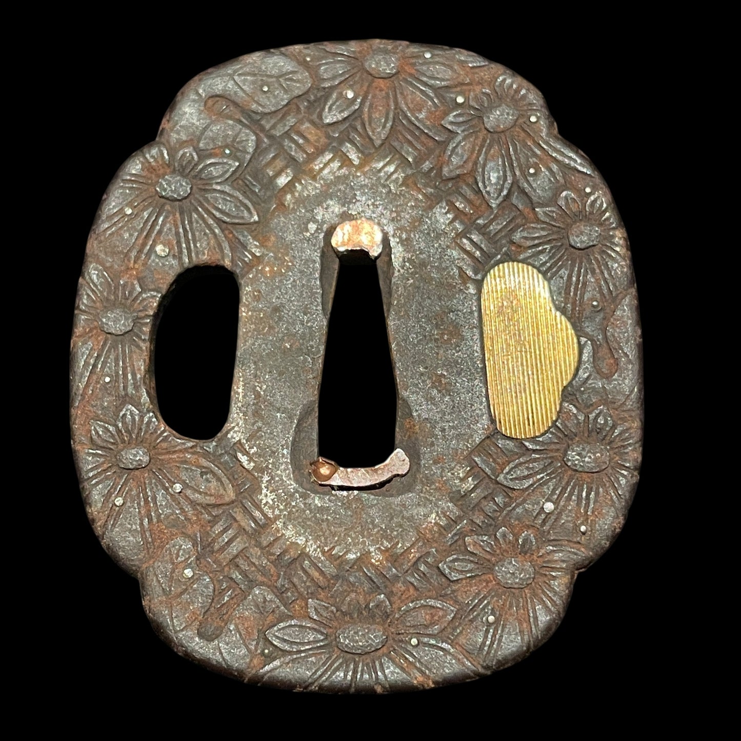 Large Kissaki Wakizashi, Shell Fuchikashira 貝縁頭, Edo period mumei