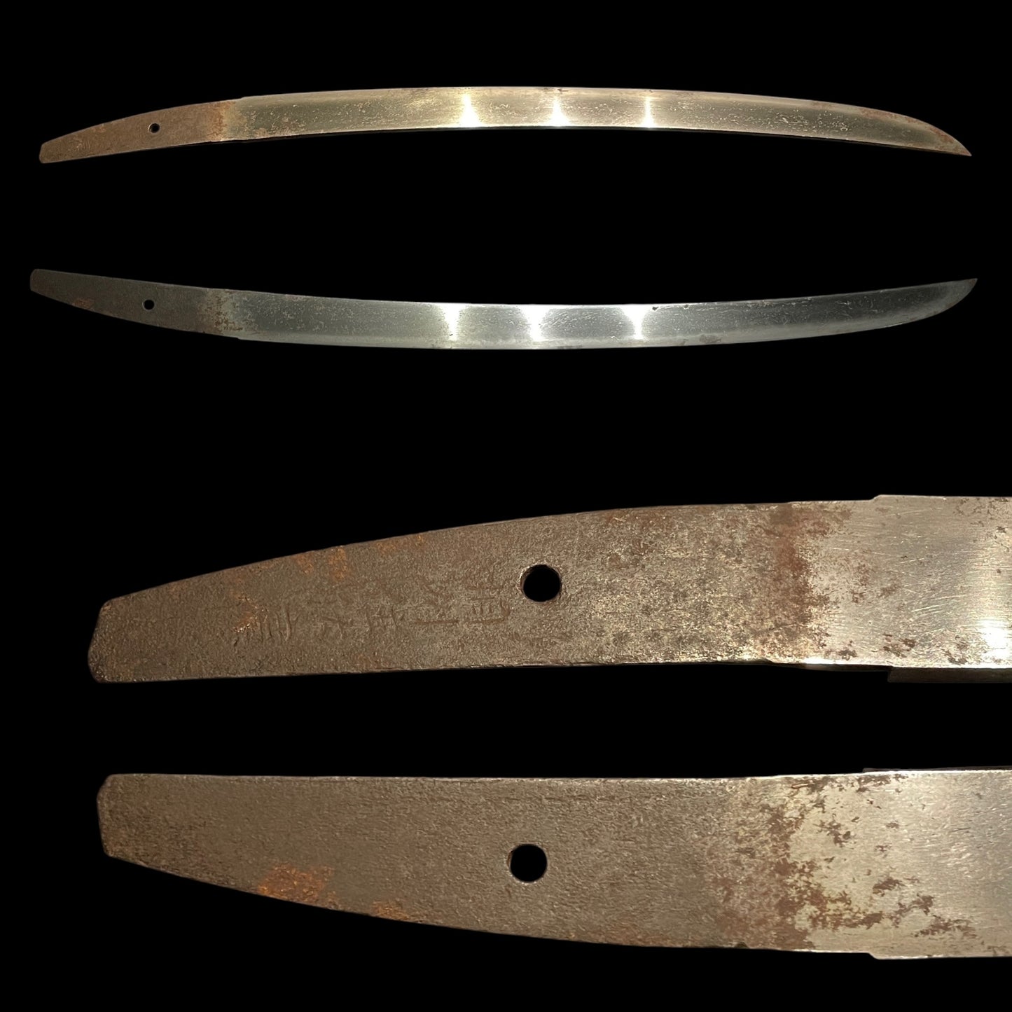 Long Hirazukuri Wakizashi 段平造, Soshu Akihiro 相州秋廣 signed, Muromachi period