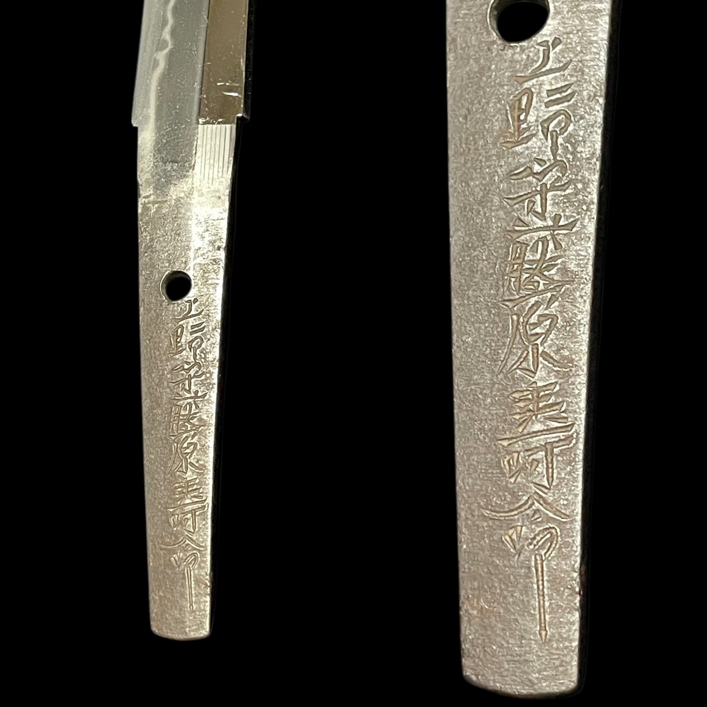 Kozukenokami Fujiwara Jumyo 上野守藤原壽命 signed Long Wakizashi, NBTHK Certificate