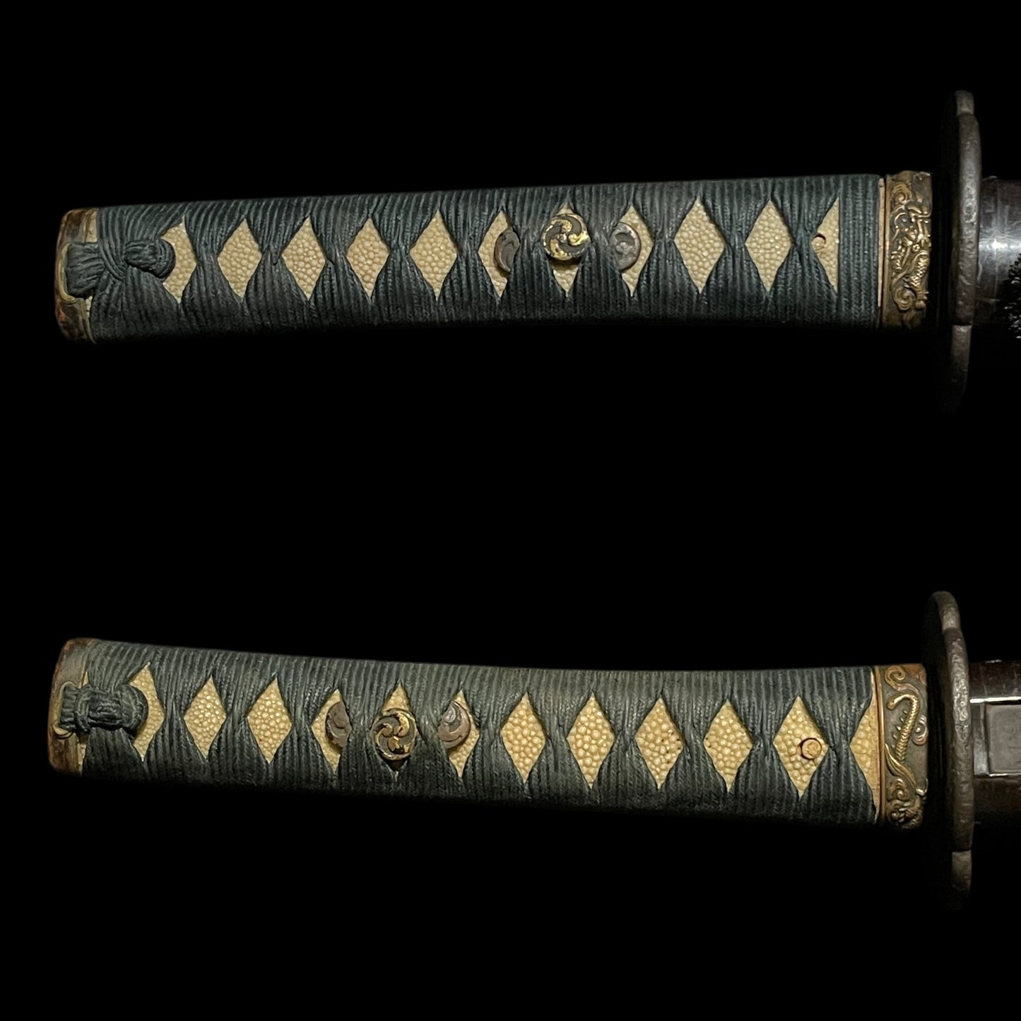 Nagahisa 長久 signed WAKIZASHI, Togari Gunome 尖互目 Hamon, Edo period