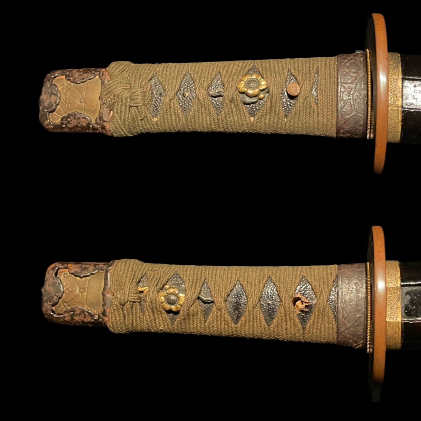 Handachi Koshirae 半太刀拵 Wakizashi, Gunome-Hamon 互目刃文, Edo period mumei