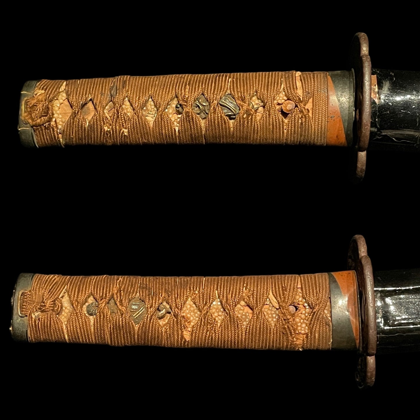 Kanmuri-Otoshi 冠落造 Wakizashi, Katsumitsu 勝光 signed, Mouse Kashira