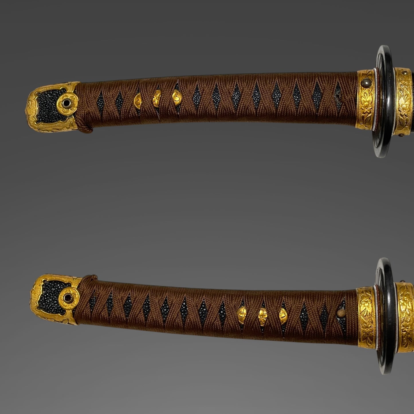 Navy GUNTO 海軍刀, Rayskin Scabbard, Serial number engraved, WW2 Japanese Officer Sword