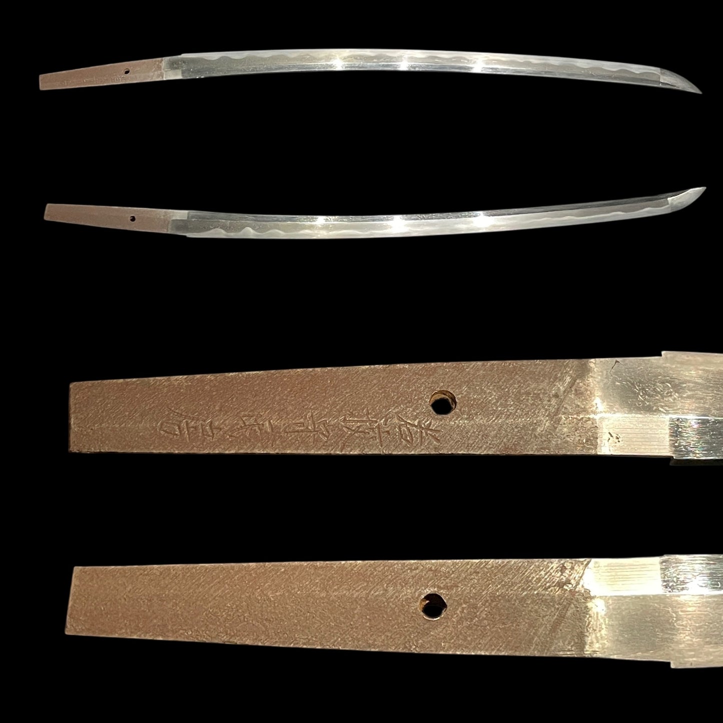 Wakasanokami Ujifusa 若狭守氏房 signed Long WAKIZASHI, with KOZUKA, Muromachi period